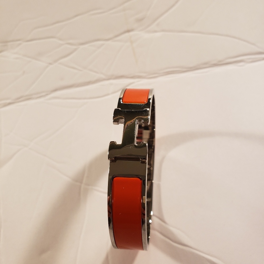 H bracelet - Picture 2 of 5
